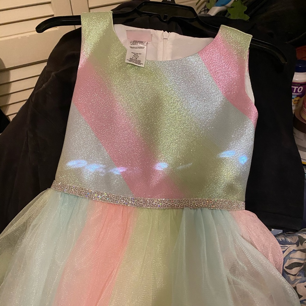 Girls Sz 14 Party 👗 Dress. Pastel colors Sparkles